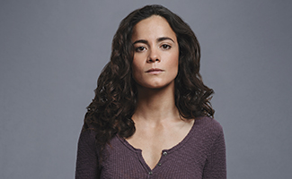 Alice Braga stars in "Queen of the South"