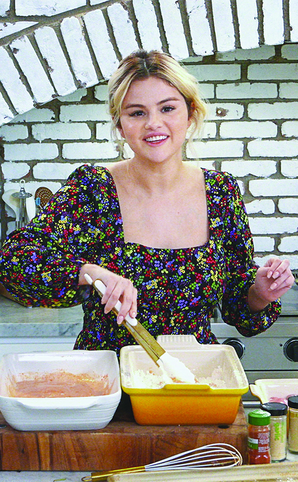 Selena Gomez stars in "Selena   Chef"