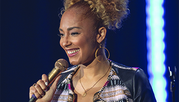 Amanda Seales in "Amanda Seales: I Be Knowin'"