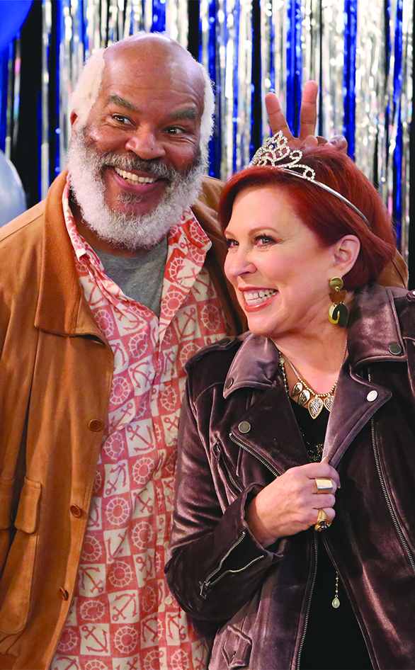 David Alan Grier and Vicki Lawrence in "The Cool Kids"