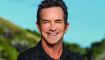 Jeff Probst hosts "Survivor: Edge of Extinction"