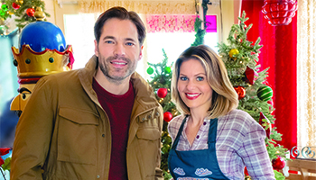 Tim Rozon and Candace Cameron Bure star in "Christmas Town"