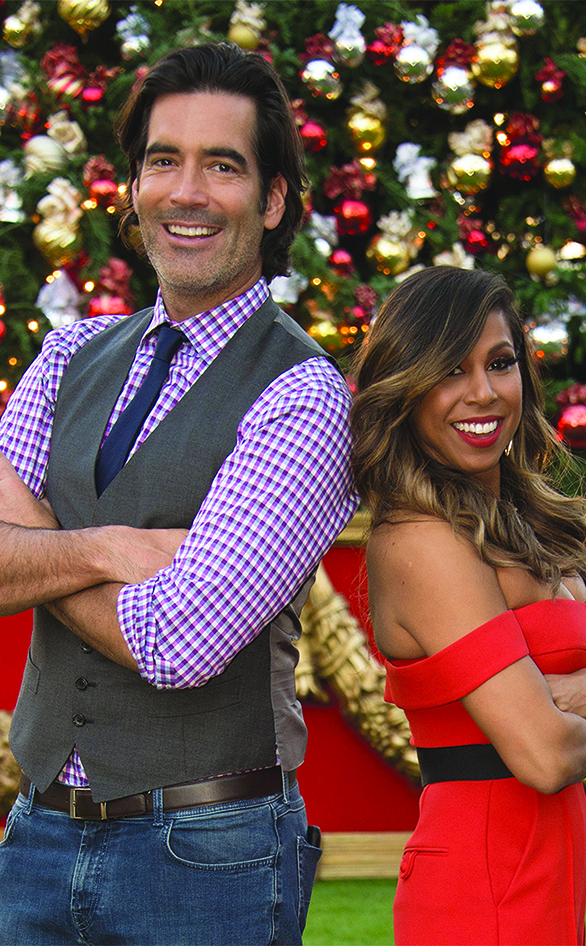 Carter Oosterhouse and Taniya Nayak host "The Great Christmas Light Fight"