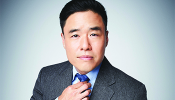 Randall Park stars in "Fresh Off the Boat"