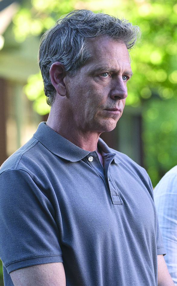 Ben Mendelsohn in a scene from "The Outsider"