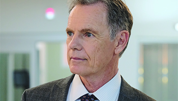 Bruce Greenwood in "The Resident"