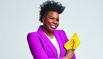 Leslie Jones hosts "Supermarket Sweep"