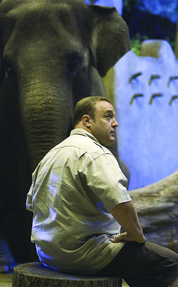 Kevin James in "Zookeeper"