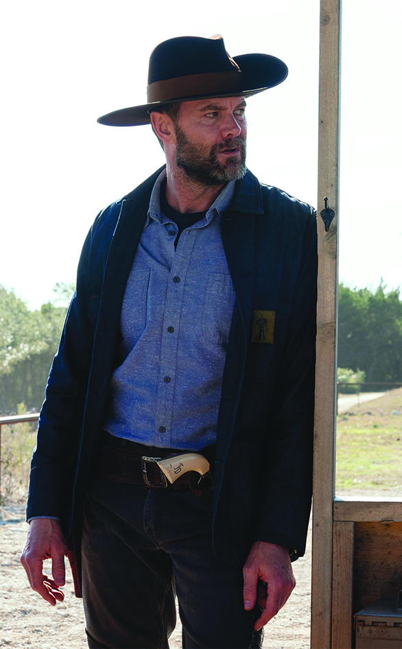 Garret Dillahunt stars in "Fear the Walking Dead" 