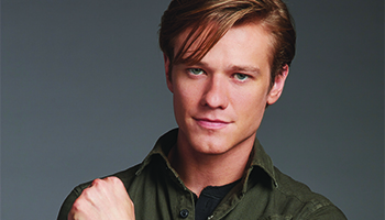 Lucas Till stars in "MacGyver"