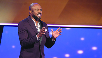 Wayne Brady hosts "Game of Talents" 