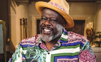 Cedric the Entertainer hosts "The Greatest #AtHome Videos"