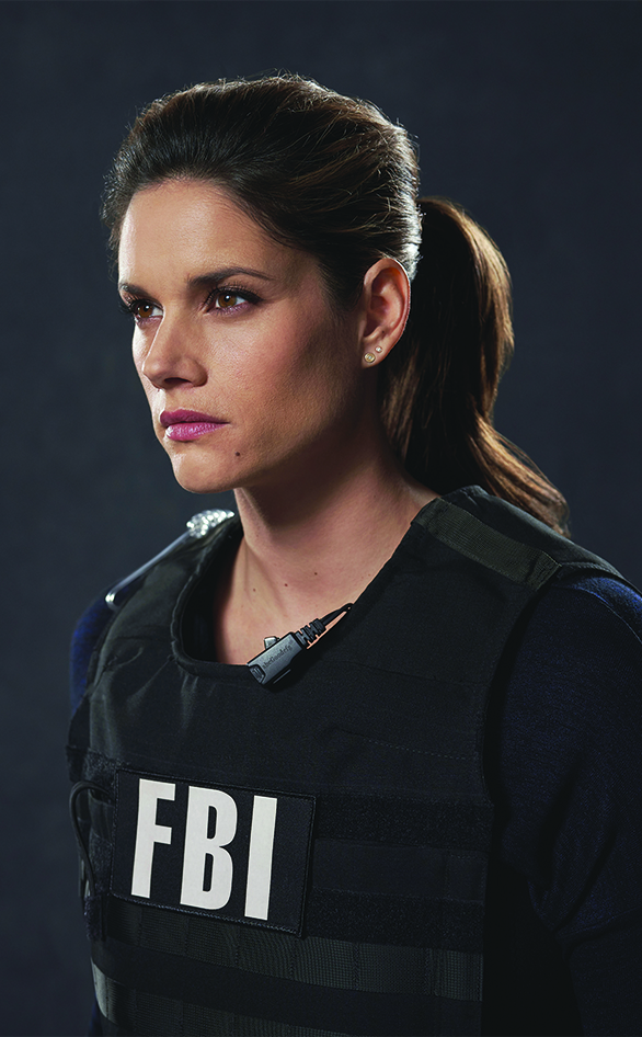 Missy Peregrym stars in "FBI"