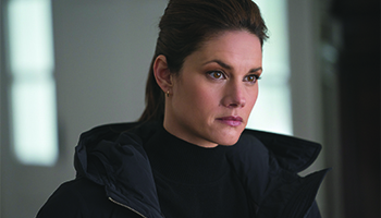 Missy Peregrym stars in "FBI"