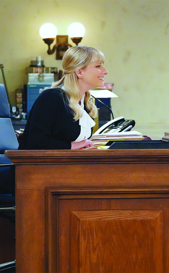 Melissa Rauch in "Night Court" 