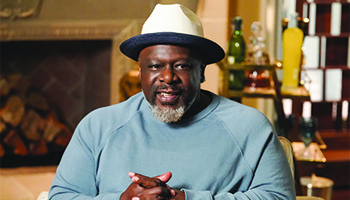 Cedric the Entertainer hosts "The Greatest #AtHome Videos" 