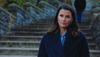 Bridget Moynahan stars in "Blue Bloods" 