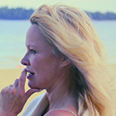 Pamela Anderson reflects on her life and career in “Pamela, A Love Story” 